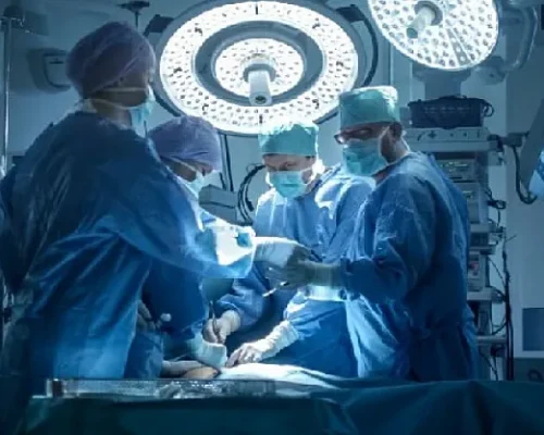 Annesinin Vefatına Yol Açan Hastalığa Karşı Geliştirdiği Tedavi 2 Yılda 40 Kişiye Şifa Oldu!